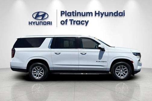 Summit White 2023 Chevrolet Suburban LT