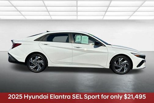 2025 Hyundai ELANTRA Sport