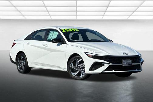 2025 Hyundai ELANTRA Sport