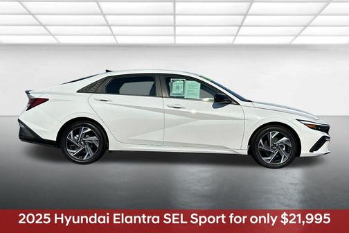 2025 Hyundai ELANTRA Sport