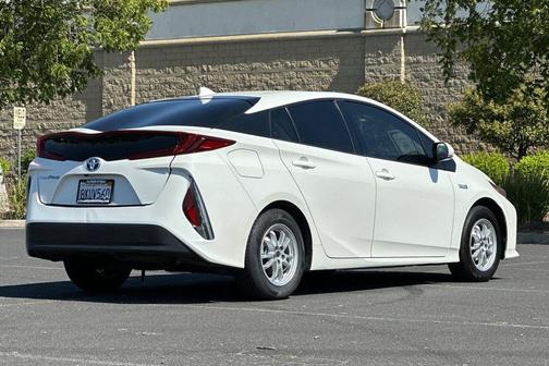 2019 Toyota Prius Prime Plus