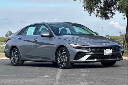 2025 Hyundai ELANTRA HEV Limited