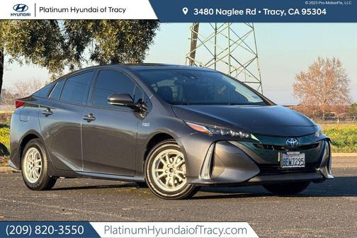 2018 Toyota Prius Prime 