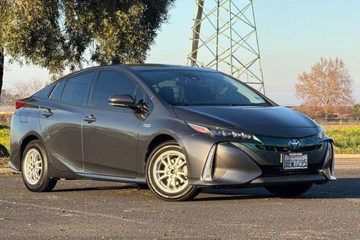2018 Toyota Prius Prime 