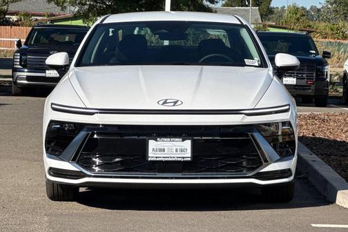 2026 Hyundai SONATA SEL