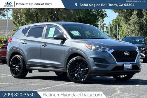 2021 Hyundai TUCSON SE