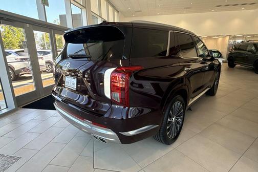 Sierra Burgundy 2023 Hyundai PALISADE Calligraphy