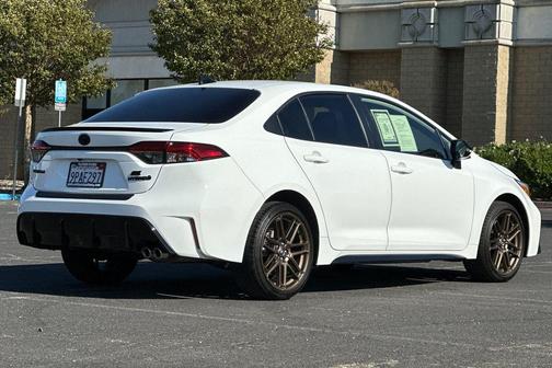 2024 Toyota Corolla Hybrid L