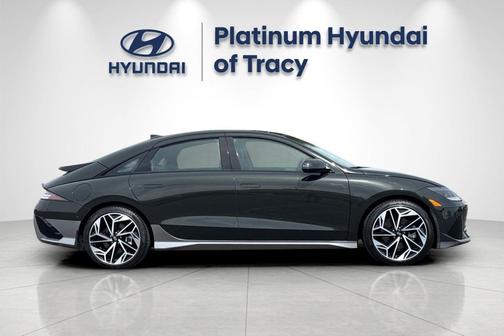 Green 2023 Hyundai IONIQ 6 Limited