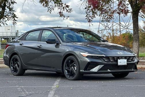 2026 Hyundai ELANTRA Sport