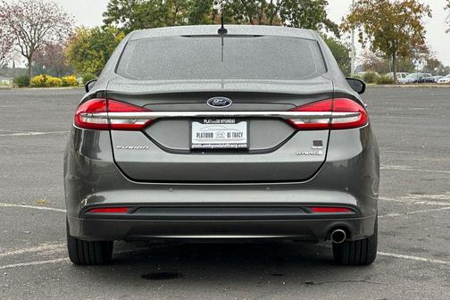 2017 Ford Fusion Hybrid SE