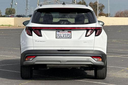 2025 Hyundai TUCSON Hybrid SEL Convenience