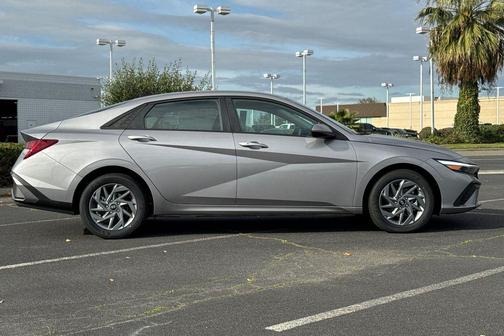 2026 Hyundai ELANTRA HEV Blue