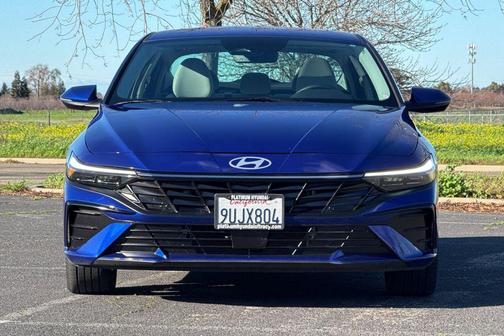 2025 Hyundai ELANTRA HEV Limited