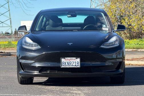 2019 Tesla Model 3 Standard Range Plus