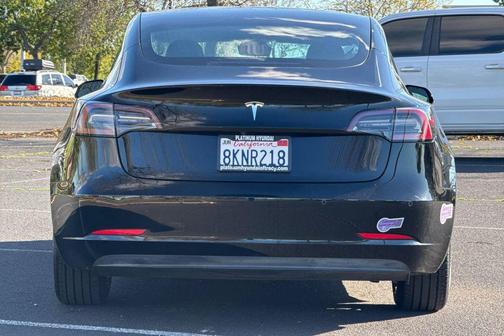 2019 Tesla Model 3 Standard Range Plus