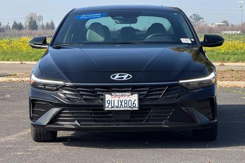 2025 Hyundai ELANTRA HEV Limited