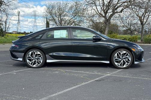 2023 Hyundai IONIQ 6 SEL