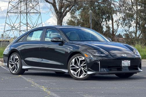 2023 Hyundai IONIQ 6 SEL