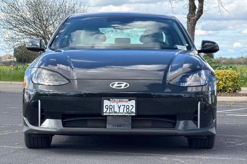 2023 Hyundai IONIQ 6 SEL