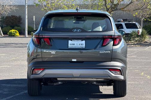 2026 Hyundai TUCSON Hybrid Blue SE