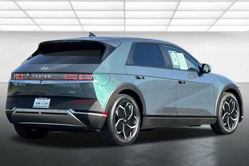 2022 Hyundai IONIQ 5 SEL