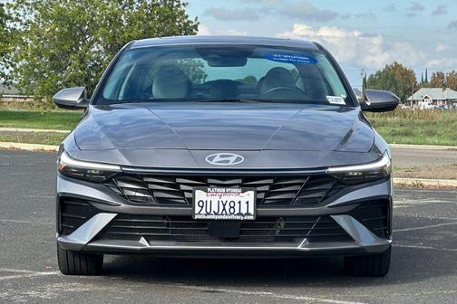 2025 Hyundai ELANTRA HEV Limited