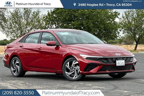 2025 Hyundai ELANTRA SEL