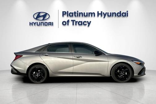 Fluid Metal 2026 Hyundai ELANTRA Sport