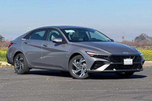 2026 Hyundai ELANTRA HEV Limited