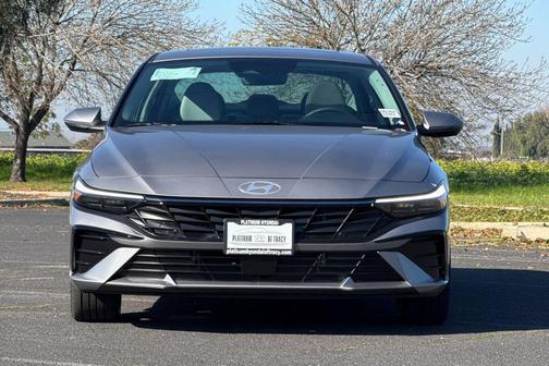 2026 Hyundai ELANTRA HEV Limited