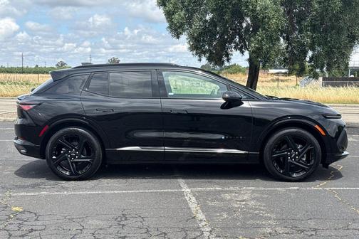 Black 2025 Chevrolet Equinox EV RS
