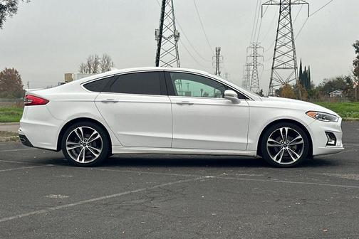 2020 Ford Fusion Titanium