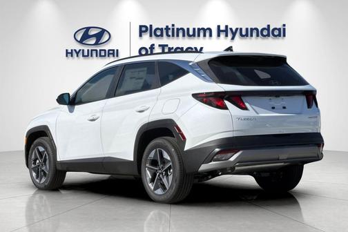 Creamy White Pearl 2026 Hyundai TUCSON Hybrid SEL