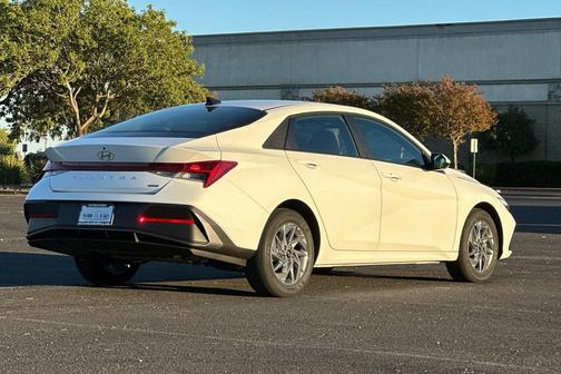 Serenity White Pearl 2026 Hyundai ELANTRA HEV Blue