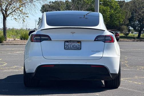 2020 Tesla Model Y Performance Dual Motor All-Wheel Drive