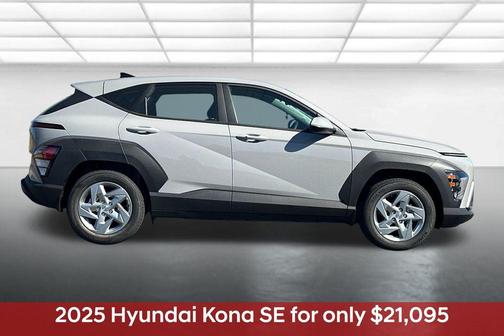 2025 Hyundai KONA SE