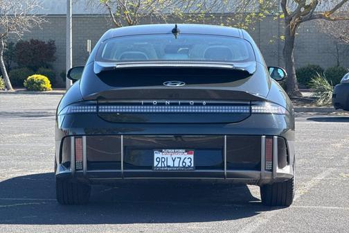 2023 Hyundai IONIQ 6 SEL
