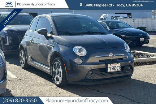 2017 FIAT 500e Battery Electric