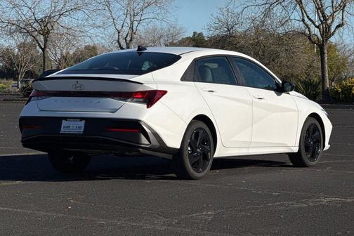 2026 Hyundai ELANTRA Sport