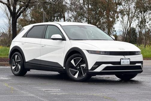 2026 Hyundai IONIQ 5 SE