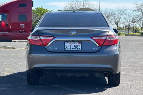 2015 Toyota Camry XLE
