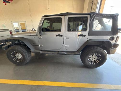 Silver 2013 Jeep Wrangler Unlimited Sport
