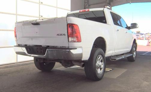 Bright White Clearcoat 2017 RAM 2500 SLT Crew Cab 4x4 6'4' Box