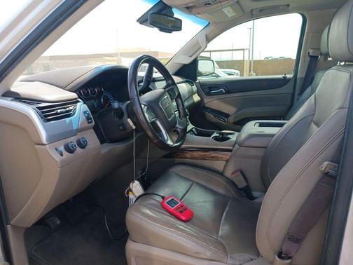 Silver 2019 GMC Yukon XL SLT