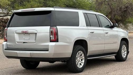 Quicksilver Metallic 2019 GMC Yukon XL SLT