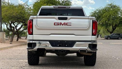 Quicksilver Metallic 2021 GMC Sierra 1500 SLT