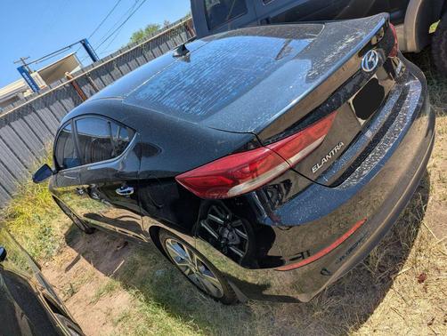Black 2017 Hyundai ELANTRA Limited