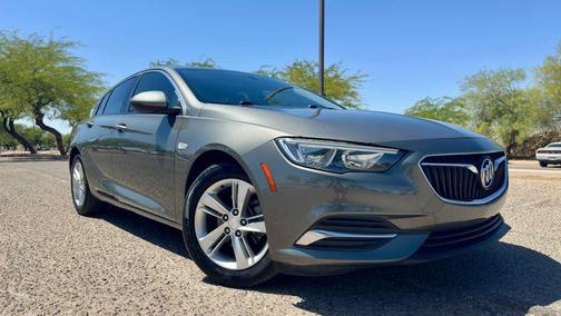 Smoked Pearl Metallic 2018 Buick Regal Sportback Preferred