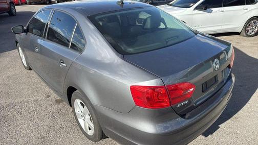Gray 2011 Volkswagen Jetta TDI